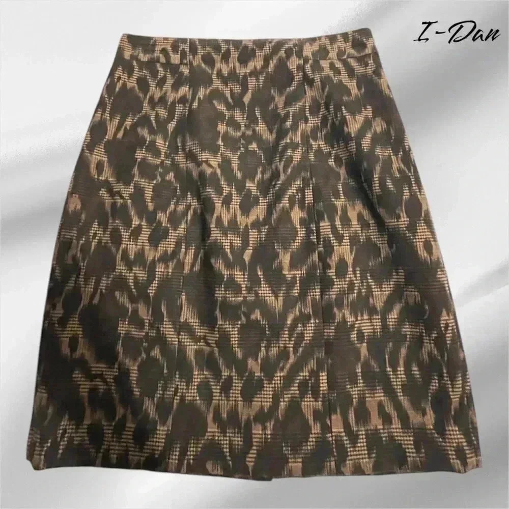 Tahari Skirt - Size 6